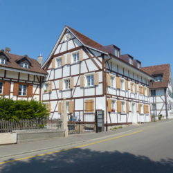 Neu renovierte Wohnung in Riegelhaus