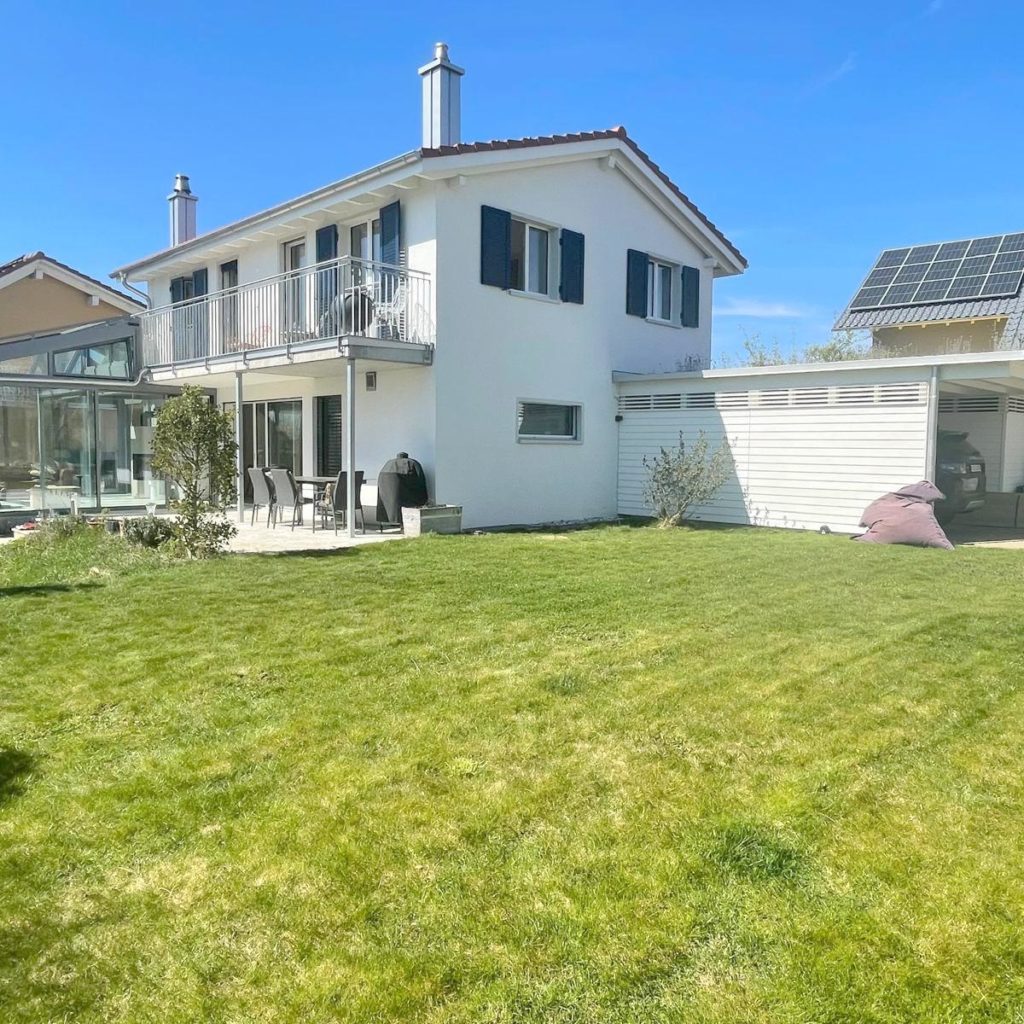 Exklusives Einfamilienhaus in ruhiger Bestlage in Gempen